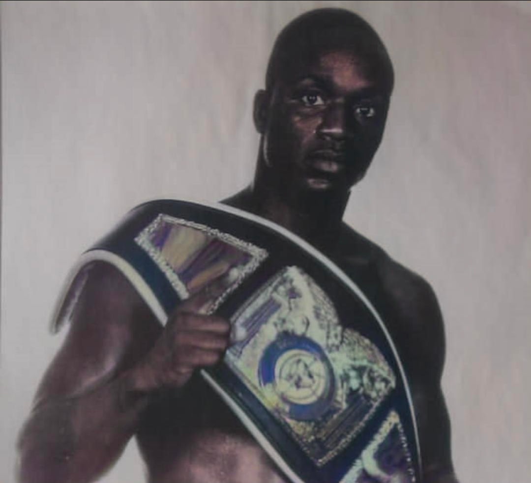 Pat Washington with WBF Championship belt